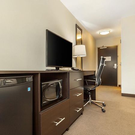 Sleep Inn & Suites Devils Lake Luaran gambar