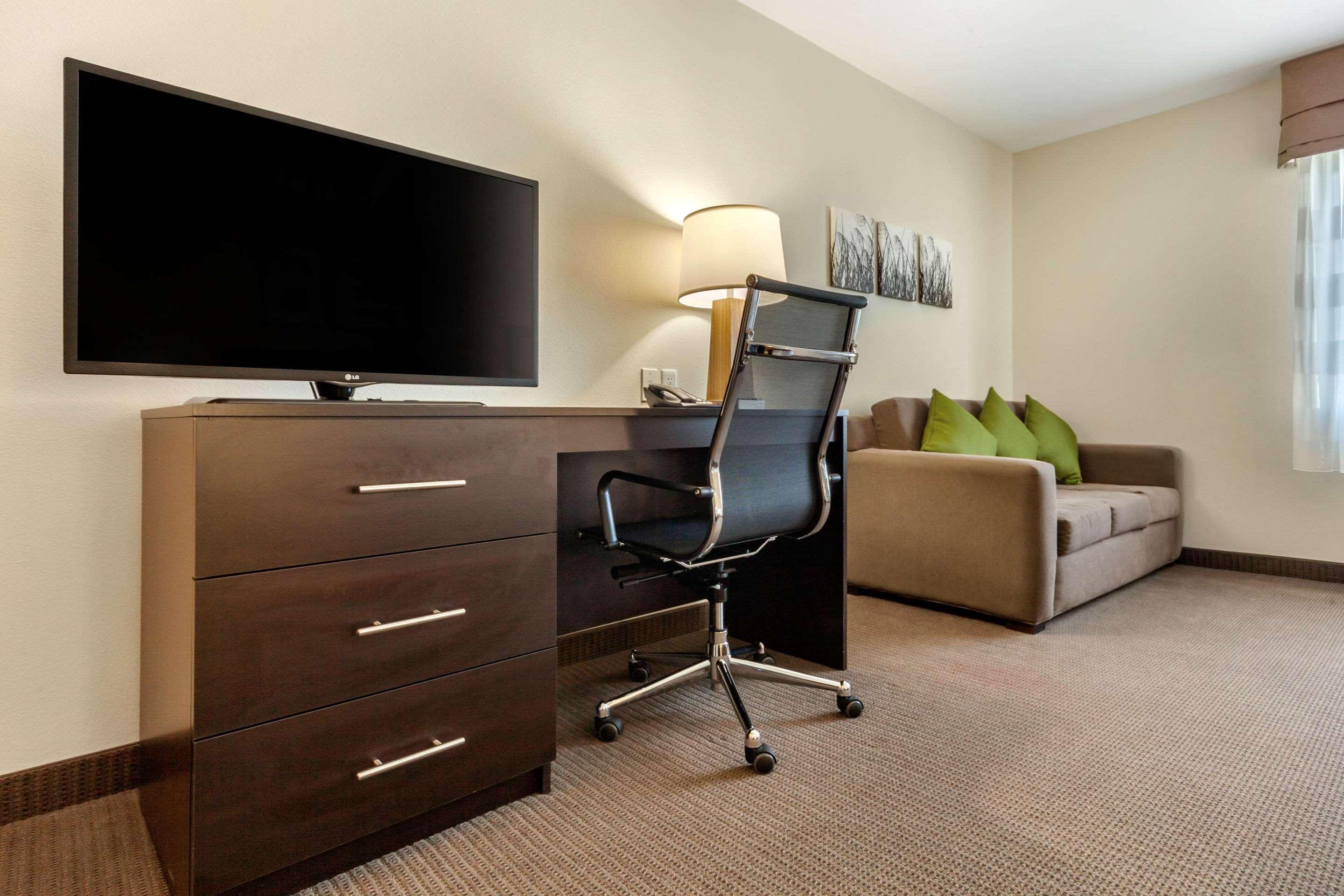 Sleep Inn & Suites Devils Lake Luaran gambar