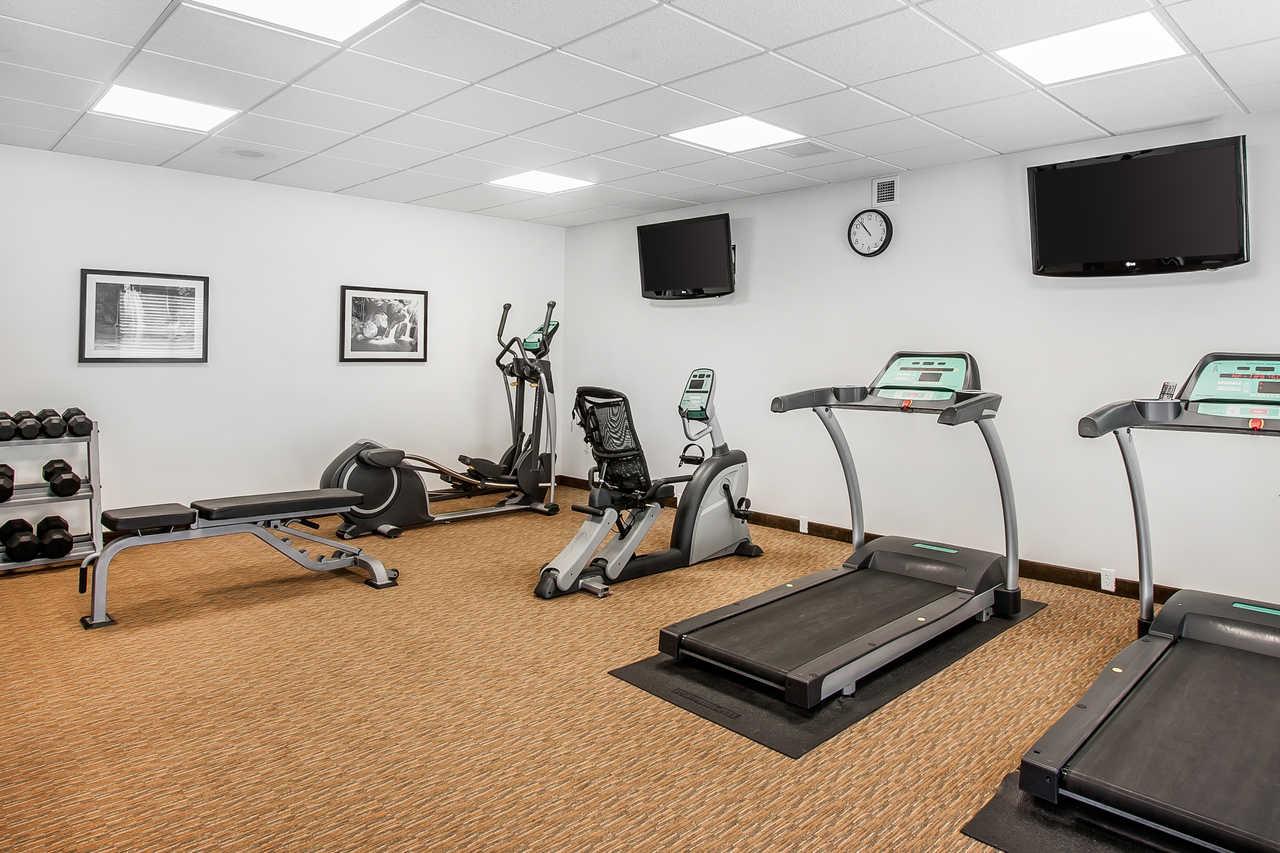 Sleep Inn & Suites Devils Lake Luaran gambar