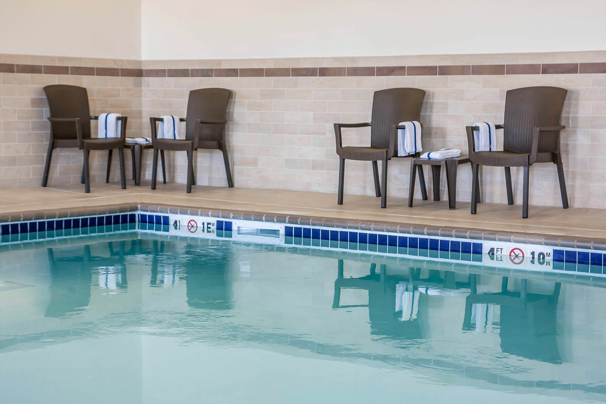 Sleep Inn & Suites Devils Lake Luaran gambar